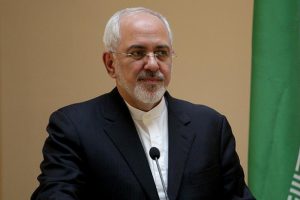 Zarif, ABD'nin Orta Doğu politikasını Bolton'un fotoğrafıyla anlattı