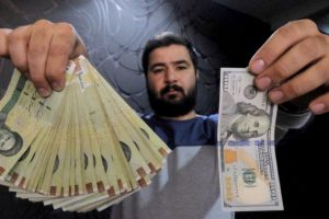 İran, dolar dışı ticarette Asya'ya yöneldi
