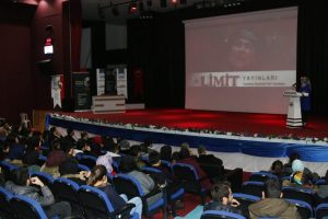 Elazığ'da öğrenciler için eğitim semineri