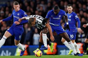 Chelsea iki golle kazandı