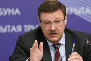 Rus senatör: Trump'a yönelik cadı avı sürerken...
