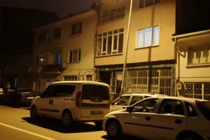 Bursa'da tartıştığı oğlunu bıçakla yaraladı