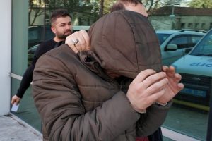 Uyuşturucu ticaretine adli kontrol