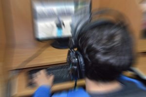 ''Bilgisayar ve telefonu ödül olarak vermeyin''