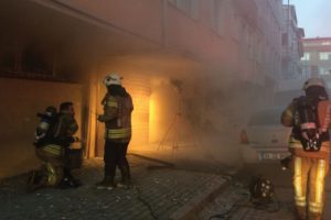 Avcılar'da korkutan yangın