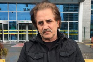 Burun için gitti, gözünden oldu!