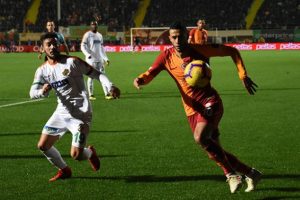 Galatasaray'da fatura Belhanda'ya kesildi