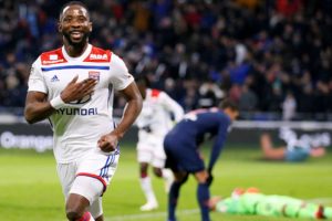 PSG, sezonun ilk mağlubiyetini aldı
