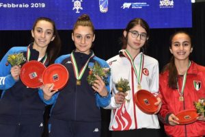 İtalya'da bir bronz da Alisa İsbir'den