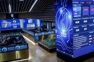 Borsa, günün ilk yarısında geriledi