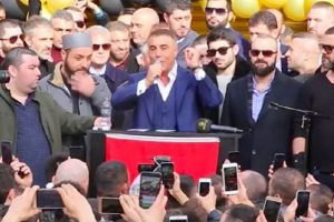 Sedat Peker'den 'silahlanın' çağrısı