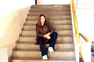 Deniz Çakır: Bazı duvarlar senin ilk gençliğine şahit