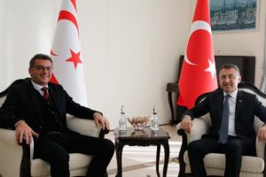 Cumhurbaşkanı Yardımcısı Oktay, KKTC Başbakanı Erhürman ile görüştü