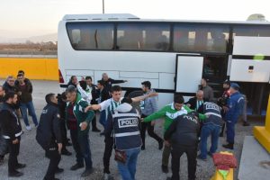 Atiker Konyaspor taraftarına Bursa'da sıkı arama