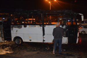 Okul taşıdı seyir halindeyken alev aldı