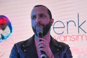 Ünlü popçu Bursa'da, ''Hodri Meydan'' dedi