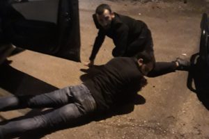 Bursa'da ekipten kaçan şüpheliler kaza yaptı