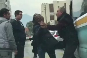 Minibüs şoförüne darp!