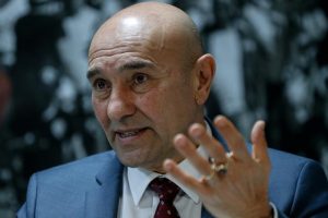 Soyer: Uyuyan bir güzel var, öpücük bekliyor, öpeceğiz