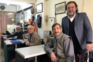 Bursa'da ısmarlama terzilik 70 yaşındaki ustalarla direniyor