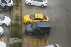 Takip ettikleri mutemetten 300 bin lirayı böyle çaldılar