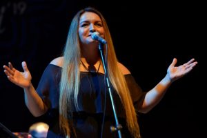 Bursa'da Jülide Özçelik'ten unutulmaz konser