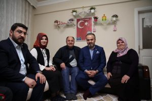 Bursa'da Cumhurbaşkanı hayranı kadının Aktaş'tan tek isteği Erdoğan ile görüşmek