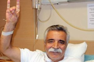 Ozan Arif hayatını kaybetti!