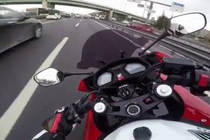 Trafikte tehlike saçıp o anları paylaştı