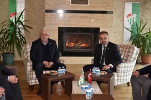 Bursa Büyükşehir Belediye Başkanı Aktaş'tan Özlüce'ye ziyaret