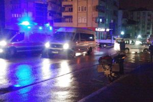 İşçi servisi hafif ticari araçla çarpıştı! Yaralılar var