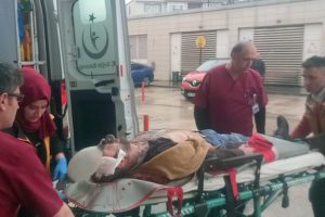 Bursa'da pazarlama sorumlusu patronun odasında kendini başından vurdu