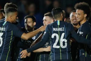 Manchester City kupada farka koştu