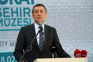 Bakan Selçuk: Okullarda müze farkındalığını artıracağız