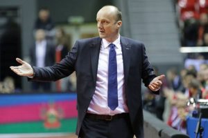 Pınar Karşıyaka'da Zdovc favori