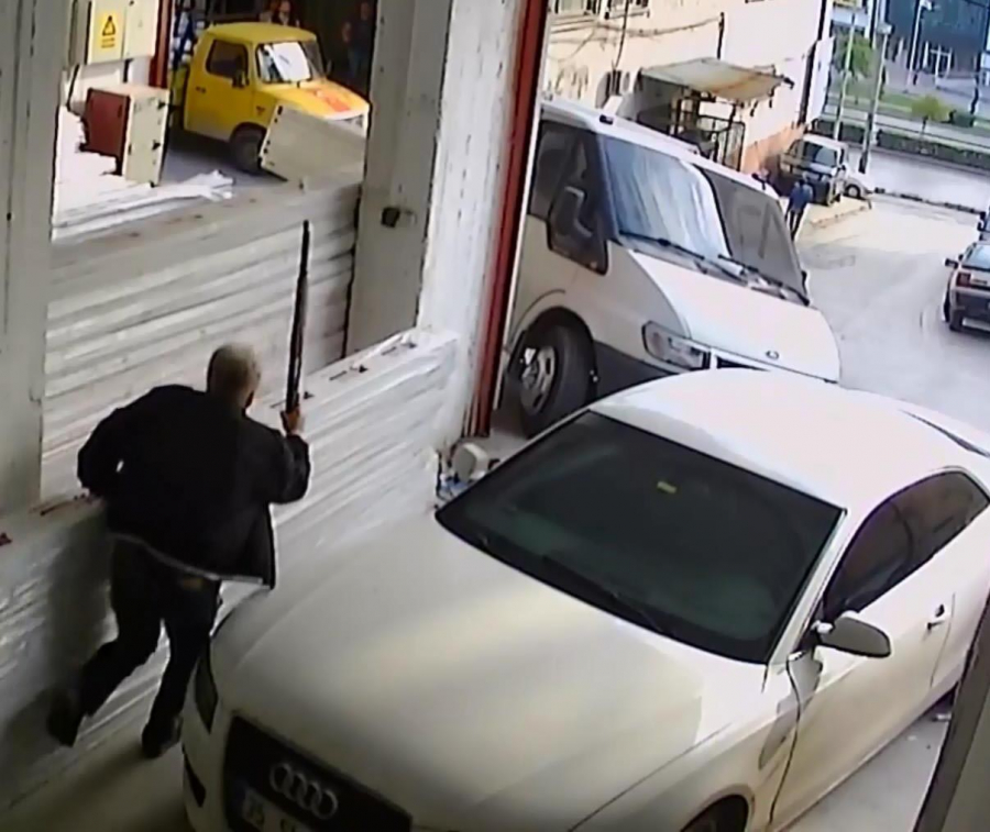 Damadını pompalı tüfekle yaralayan kayınpederden şok savunma