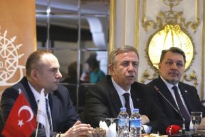 Mansur Yavaş: Ulus'u Prag gibi yapacağız