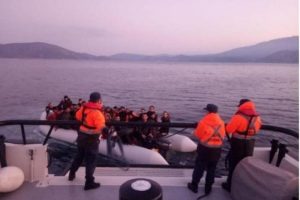 43 kaçak göçmen yakalandı
