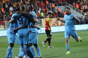 Göztepe sahasında Trabzonspor'a yenildi!