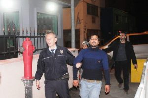 Bursa'da vurup, öldüğünden emin olana kadar başında beklemişler