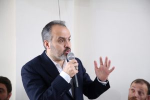 Bursa Büyükşehir Belediye Başkanı Aktaş: ''İmar meselesi önceliğimiz''