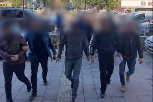 3 hırsızlık şüphelisi tutuklandı