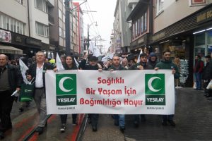 Bursa'da Yeşilay'dan ''Sağlıklı hayat'' yürüyüşü