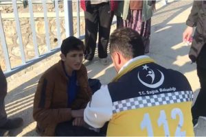 Bursa'da takılı kalan gaz teli kazaya sebep oldu