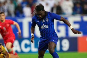 Gomis atmaya devam ediyor!