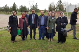 Nasıranlı, vatandaşlarla birlikte fidan dikti