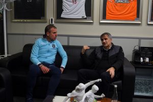 Şenol Güneş'ten Başakşehir'e ziyaret
