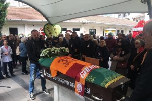 Zafer Çika'ya veda!