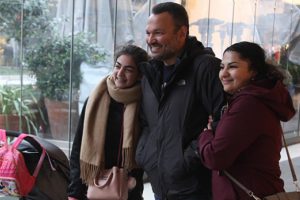 Ali Sunal'a yoğun ilgi