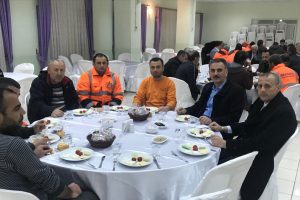 Bursa Gemlik Belediye Başkanı Yılmaz'dan personeline birlik ve beraberlik vurgusu